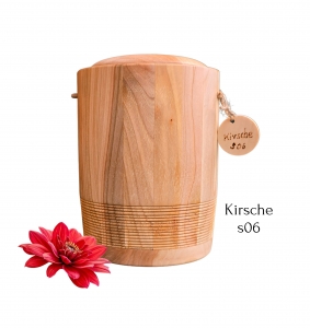Naturholz-Klein-Urne---Kirsche-s06---ca-10-L---fr-alle-Bestattungsarten